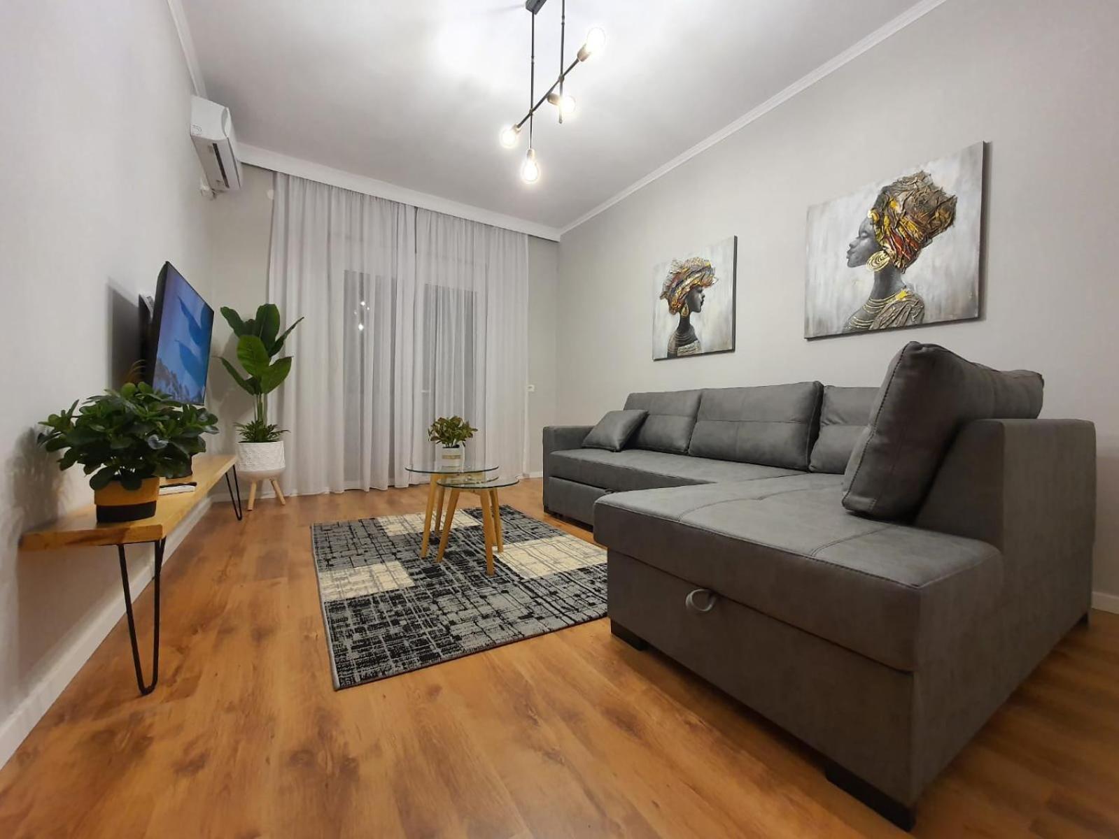 Center Of Tirana Enes'S Apartments Zewnętrze zdjęcie